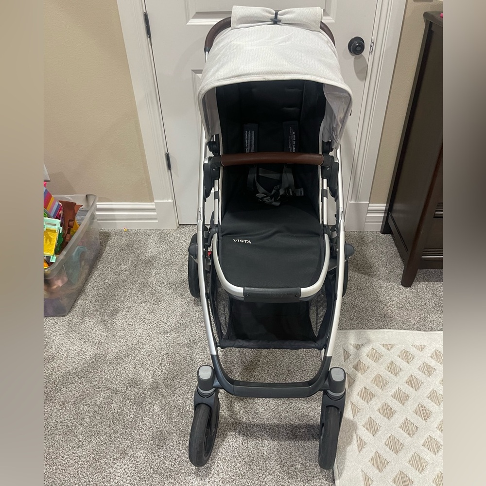UPPABaby Vista Stroller with Travel Bag